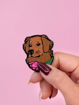 Broche cannetille chien golden retriever